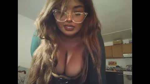 Simin Fox online show from October 2025 11:34:01 PM