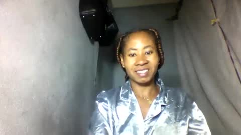 simirna98 online show from June 2026 11:33:02 PM