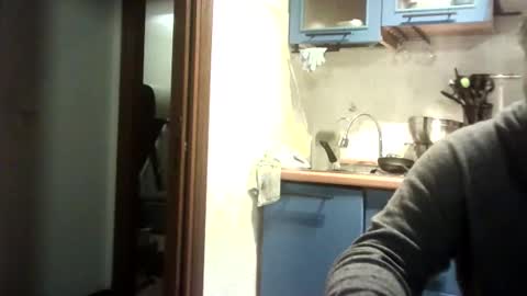 Snapshot of simodav chatting on February 2026 05:56:01 PM simodav online show from February 2026 05:56:01 PM