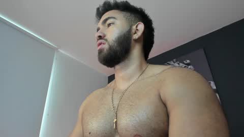 simon_leon01 online show from January 2025 12:47:02 PM