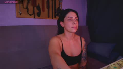 simona_moonshine online show from April 2026 06:12:01 PM