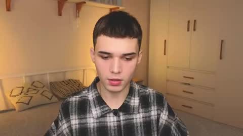 Alex online show from April 2026 09:40:02 AM