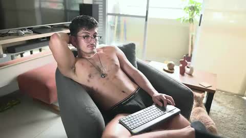 SIMOON online show from December 2025 05:51:02 PM