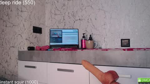 regina online show from October 2025 07:52:02 AM