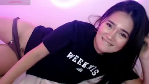 Adrianna Fowler online show from July 2026 03:23:01 AM