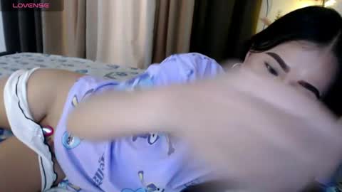 Adrianna Fowler online show from August 2026 03:50:02 AM