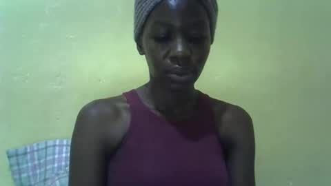 Snapshot of simplyloy33 chatting on April 2026 07:23:02 AM simplyloy33 online show from April 2026 07:23:02 AM