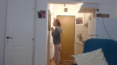 simyhvn online show from February 2025 05:10:01 AM