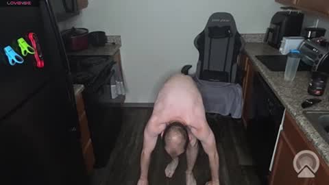 Snapshot of sin_lord chatting on June 2026 12:37:01 AM Husky Dad online show from June 2026 12:37:01 AM