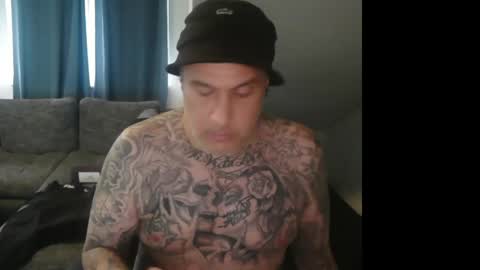 Snapshot of sinalco1975 chatting on June 2026 05:13:02 AM sinalco1975 online show from June 2026 05:13:02 AM