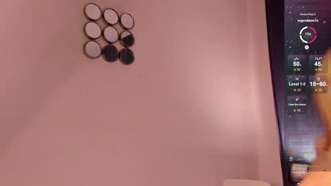 Naomi online show from February 2025 06:26:01 PM