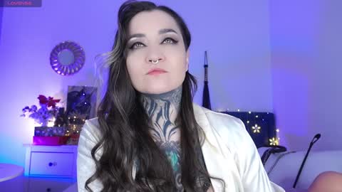 Snapshot of sindeleros chatting on December 2024 01:59:02 PM Ms. Sindel online show from December 2024 01:59:02 PM