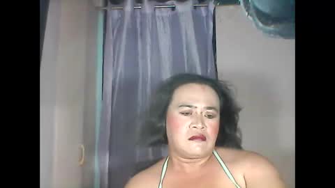 Ava online show from December 2025 09:34:02 PM