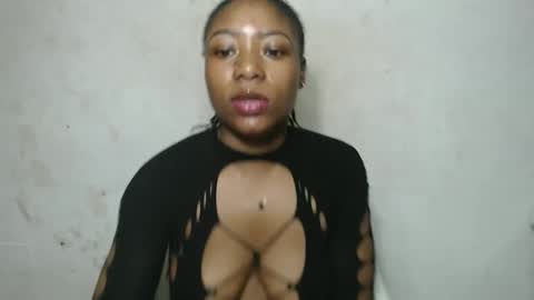 sinfulbicth online show from October 2025 06:50:01 PM