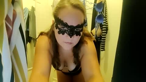 SinfulSynergy online show from September 2025 11:26:01 PM