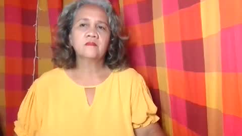 Snapshot of single_momma68 chatting on January 2025 08:49:02 AM Single momma68 online show from January 2025 08:49:02 AM