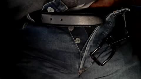 Alex online show from October 2025 05:46:01 AM