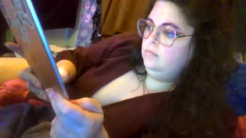 Siofra online show from October 2025 09:37:02 PM