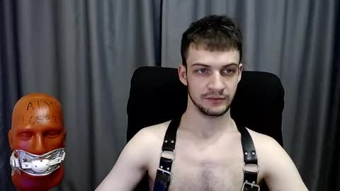 Sir Damien online show from November 2025 08:35:02 PM