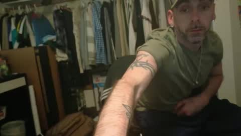 Snapshot of sirarchabalthe3rd chatting on April 2026 09:49:02 PM Danny skiff online show from April 2026 09:49:02 PM