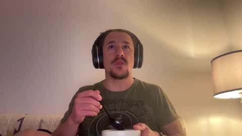 Snapshot of sirbubblesworth chatting on January 2025 06:53:02 AM sirbubblesworth online show from January 2025 06:53:02 AM