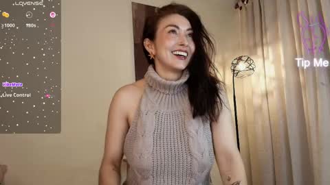 Snapshot of siren_indira_ chatting on May 2026 07:10:01 PM siren indira online show from May 2026 07:10:01 PM