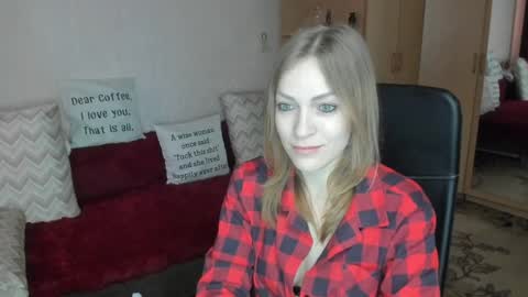 Snapshot of sirenasilk chatting on April 2026 12:29:02 PM sirenasilk online show from April 2026 12:29:02 PM
