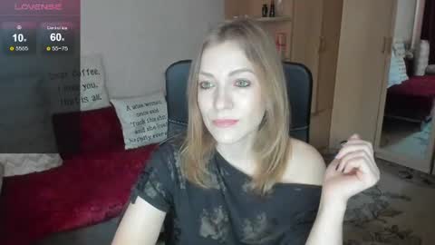 Snapshot of sirenasilk chatting on July 2026 09:37:02 AM sirenasilk online show from July 2026 09:37:02 AM