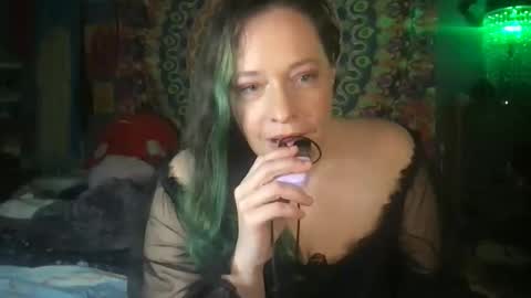 RavenFalls Aphrodite Priestess online show from October 2025 06:37:01 AM