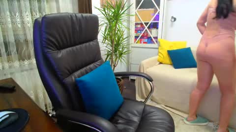 Snapshot of siriamasha chatting on January 2025 06:10:01 PM Amasha11 online show from January 2025 06:10:01 PM