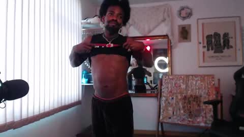 Snapshot of siriss_boyrag chatting on February 2025 06:15:02 PM siriss_boyrag online show from February 2025 06:15:02 PM