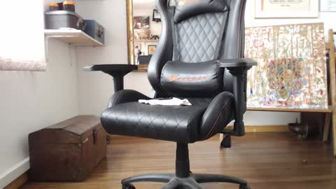 Snapshot of siriss_boyrag chatting on March 2025 04:22:02 PM siriss_boyrag online show from March 2025 04:22:02 PM