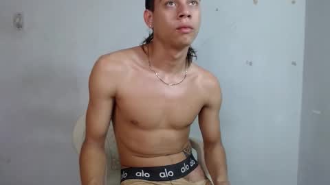 SIR RYANT online show from October 2025 08:21:02 PM