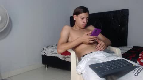 SIR RYANT online show from December 2025 02:30:01 AM