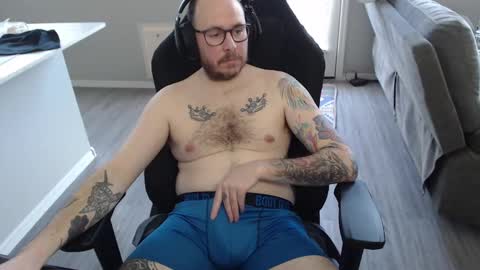 Sir Scotty online show from February 2025 11:44:01 PM