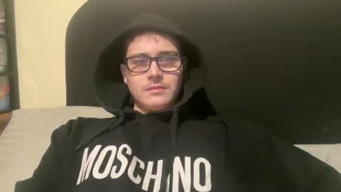 Snapshot of sissy_brit22 chatting on December 2024 08:21:02 PM sissy_brit22 online show from December 2024 08:21:02 PM