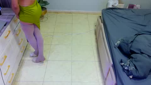 Snapshot of sissy_medlest chatting on December 2025 07:38:01 AM D i f a Ana Arbeh shemale online show from December 2025 07:38:01 AM