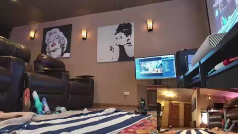 Snapshot of sissycdnatasha chatting on October 2025 04:02:01 AM sissycdnatasha online show from October 2025 04:02:01 AM