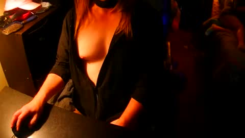 Snapshot of sissyred2314 chatting on October 2025 04:02:02 AM red online show from October 2025 04:02:02 AM