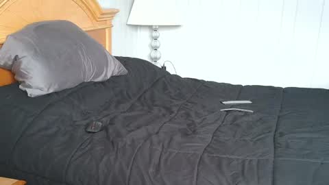 Chris online show from April 2026 06:27:02 PM