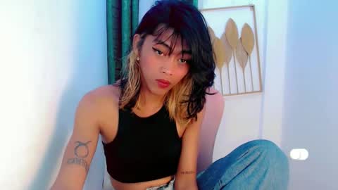 Sizka online show from October 2025 10:22:02 PM