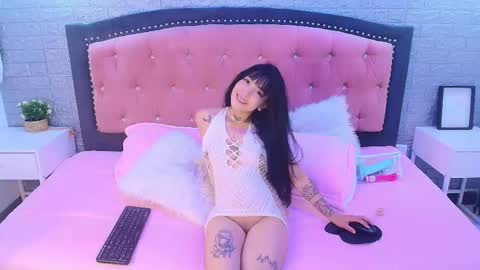 Skadhi online show from April 2026 07:50:02 PM