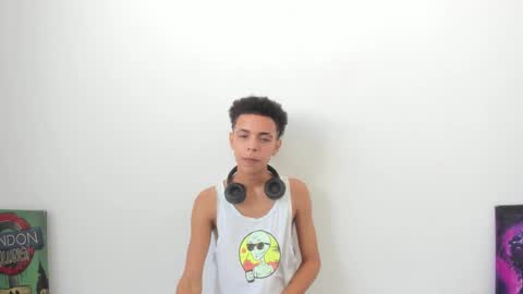 skady_coronado online show from December 2024 03:00:02 PM