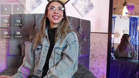 Snapshot of skarleth_xxxx chatting on January 2025 02:58:01 AM Elizabeth online show from January 2025 02:58:01 AM