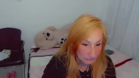 Arlett online show from December 2025 07:16:02 AM