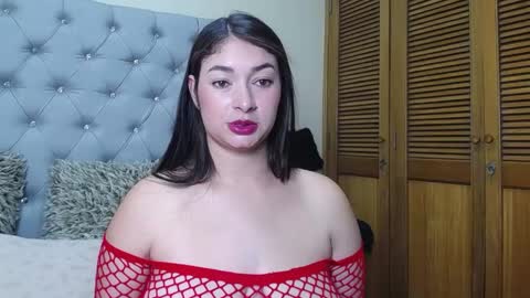 Snapshot of skarlett_36 chatting on May 2026 02:46:01 PM skarlett_36 online show from May 2026 02:46:01 PM