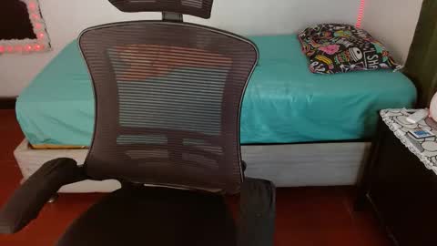 Lorena online show from March 2026 01:50:01 PM