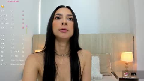 Ariadna online show from October 2025 11:20:02 AM