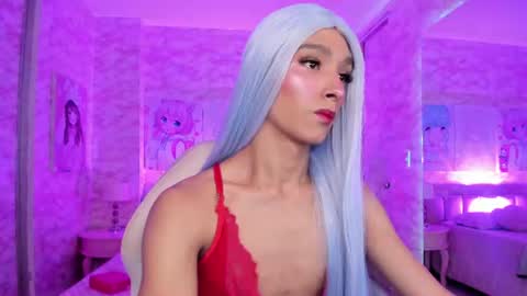 Snapshot of skinny_dolltrans chatting on July 2026 09:58:02 PM Dara online show from July 2026 09:58:02 PM