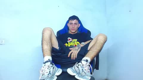 Snapshot of skinny_marked chatting on December 2024 02:28:02 AM skinny marked online show from December 2024 02:28:02 AM
